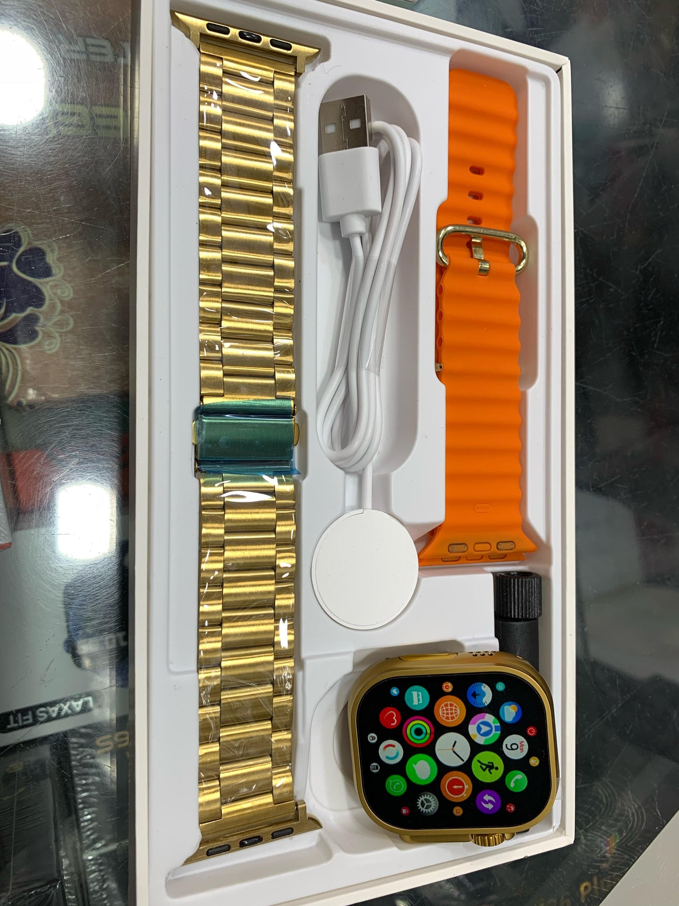 Latest Gold Edition Z76 Ultra (2-Straps)